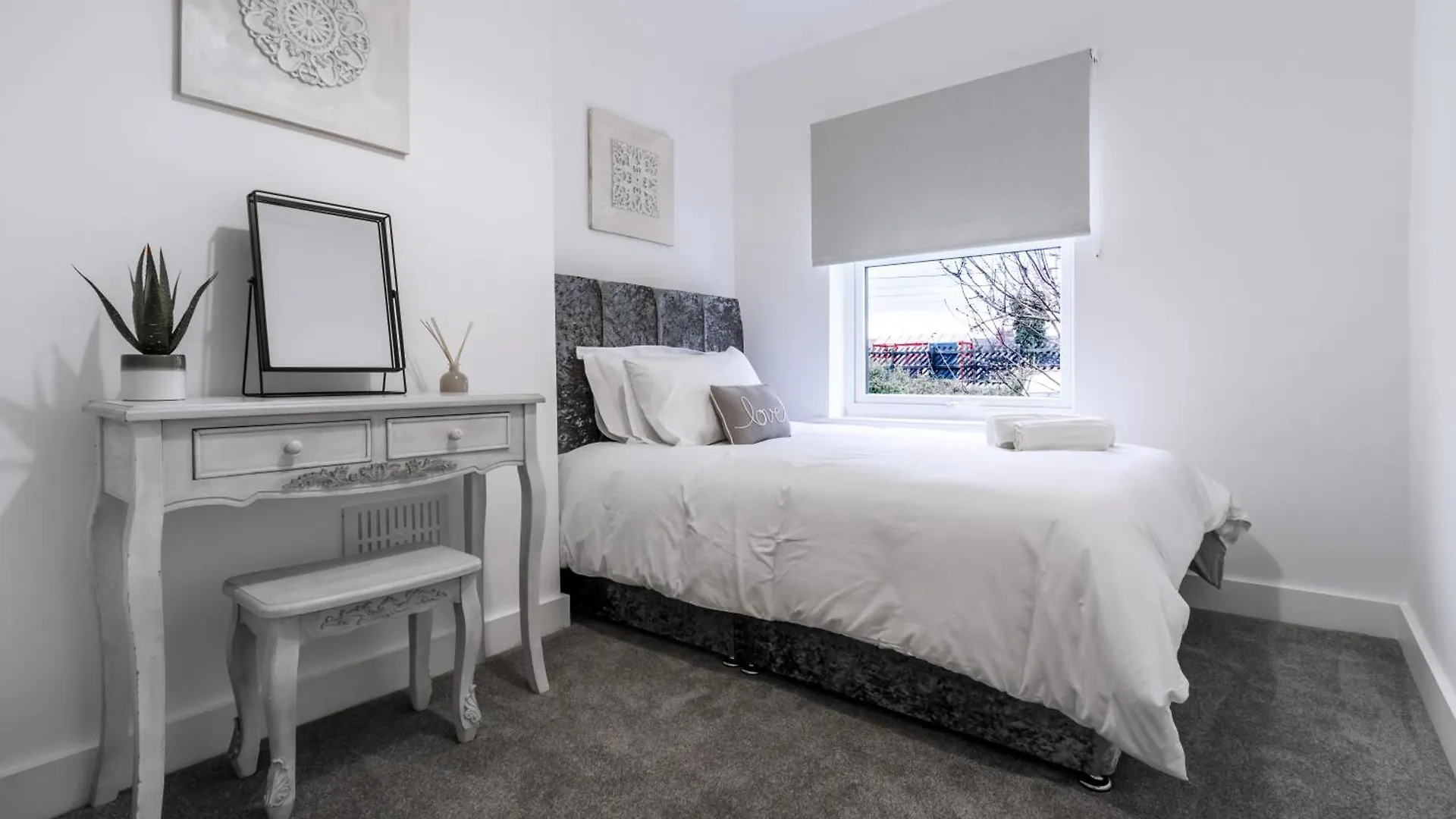 Railway Retreat Villa Wakefield United Kingdom
